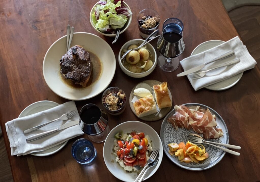 Cognoscenti Food & Wine