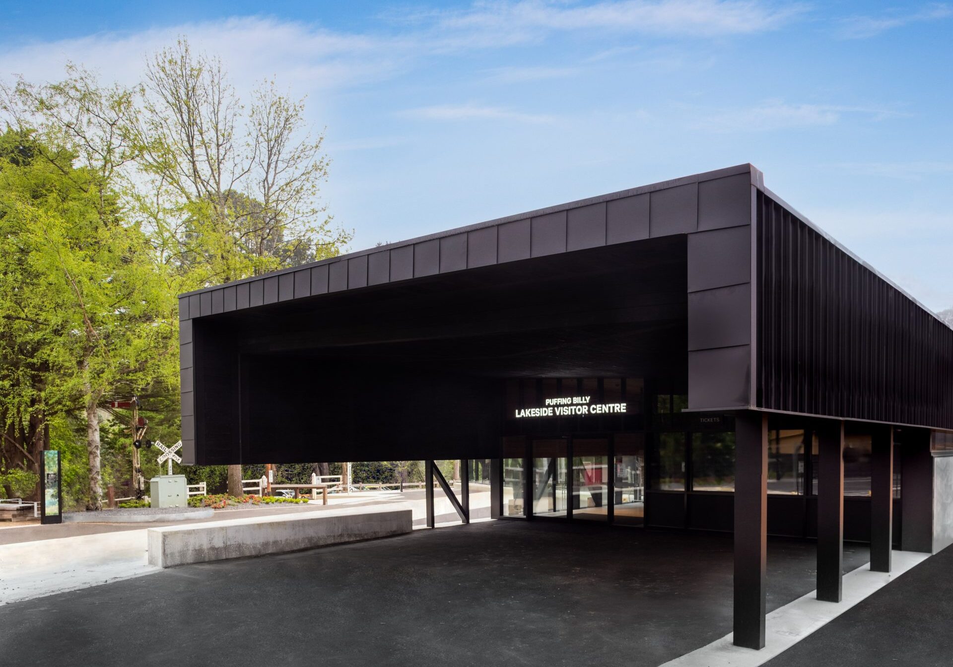 Front Of the Puffing Billy Lakeside Visitor Centre